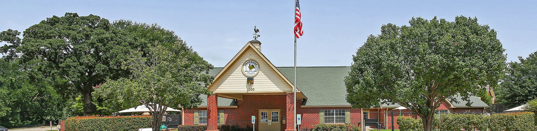 Exterior of a Primrose School of Hidden Lakes