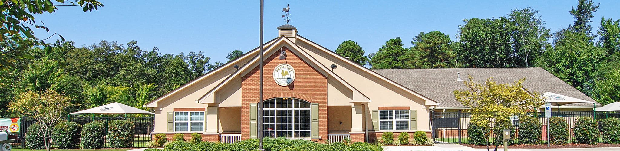 Exterior of a Primrose School of Ironbridge Corner