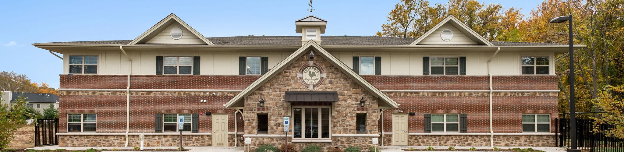 Exterior of a Primrose School at Mountainside